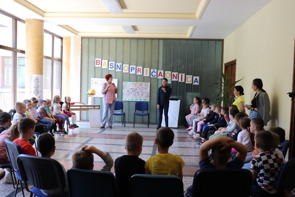 Poučna "Basnopričaonica"
