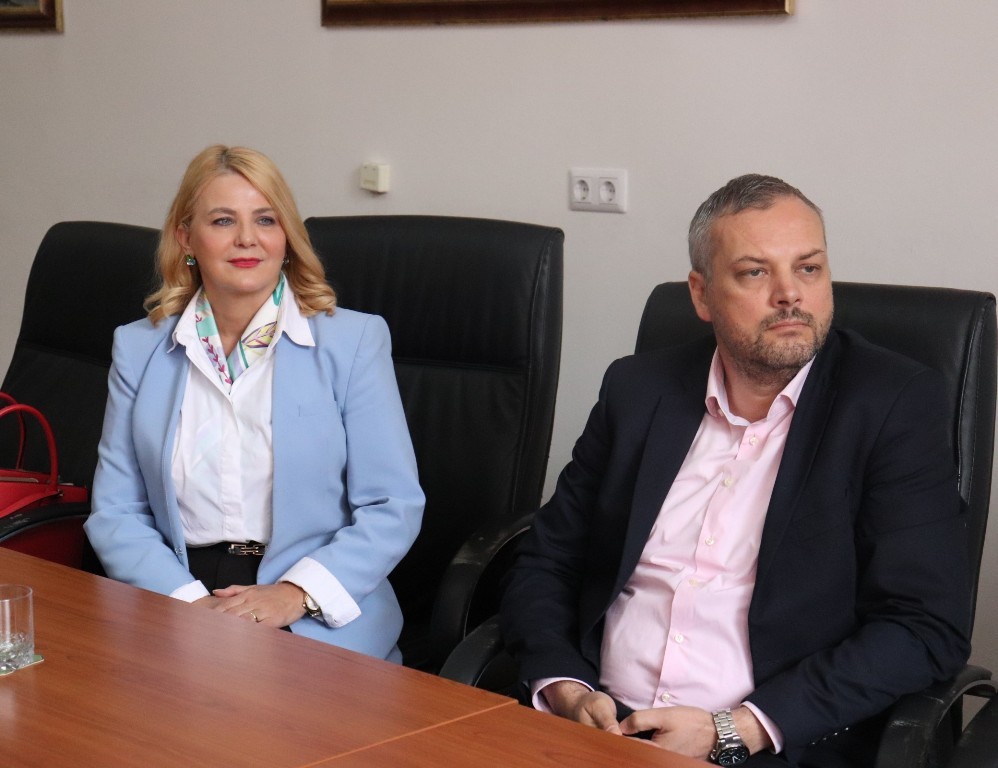 Radni sastanak o izgradnji  školske zgrade u Novom Travniku