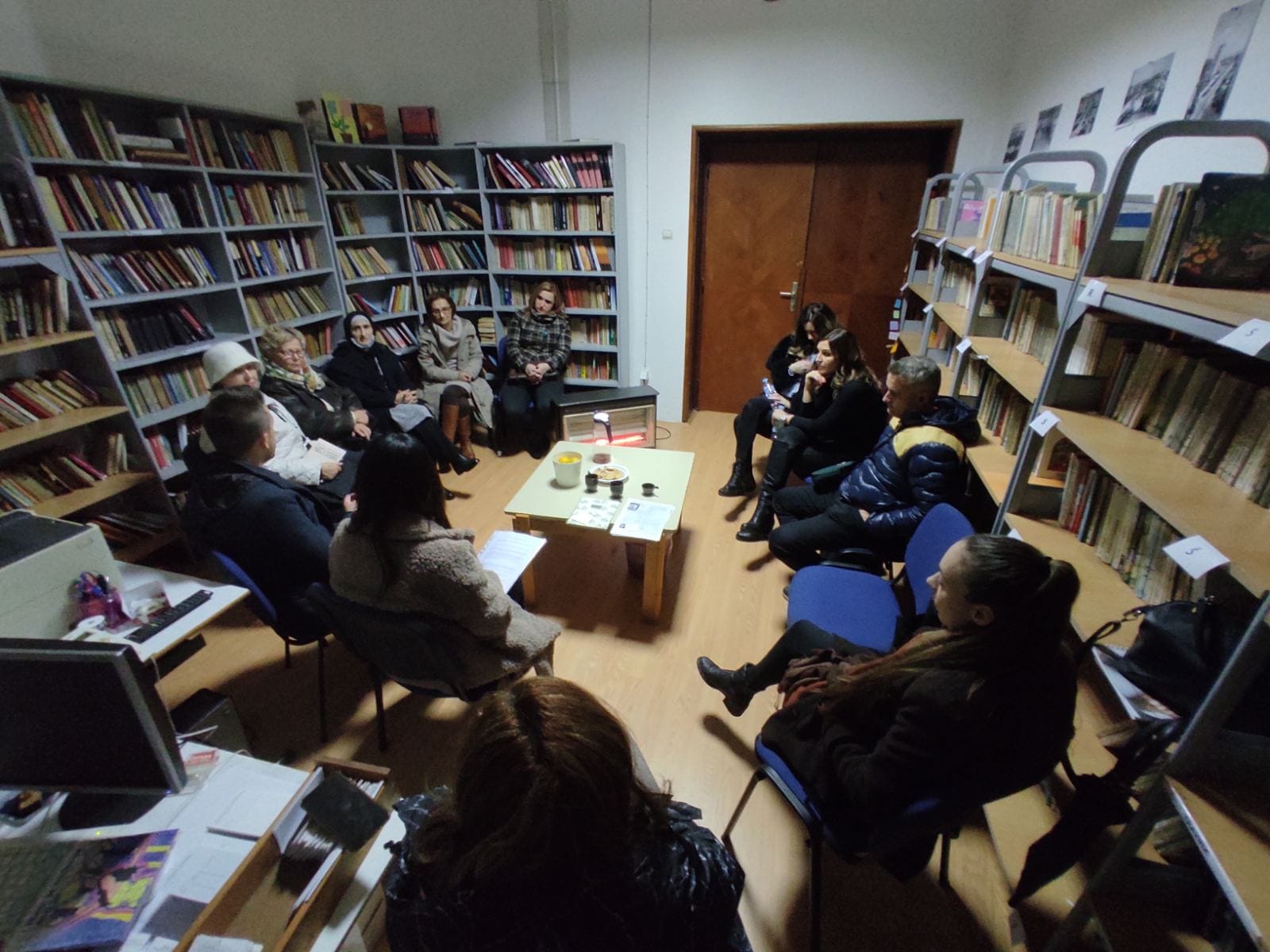 Drugo okupljanje Kluba knjige u Gradskoj knjižnici/ biblioteci "Novi Travnik"